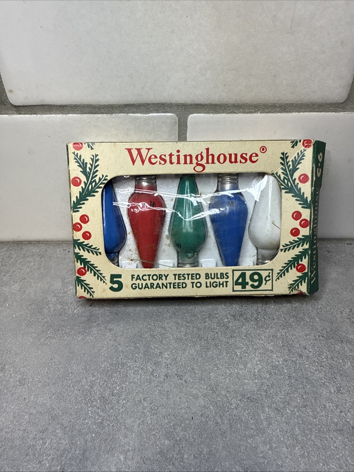Vintage Westinghouse C-6 Christmas Light Bulbs Great Original Packaging