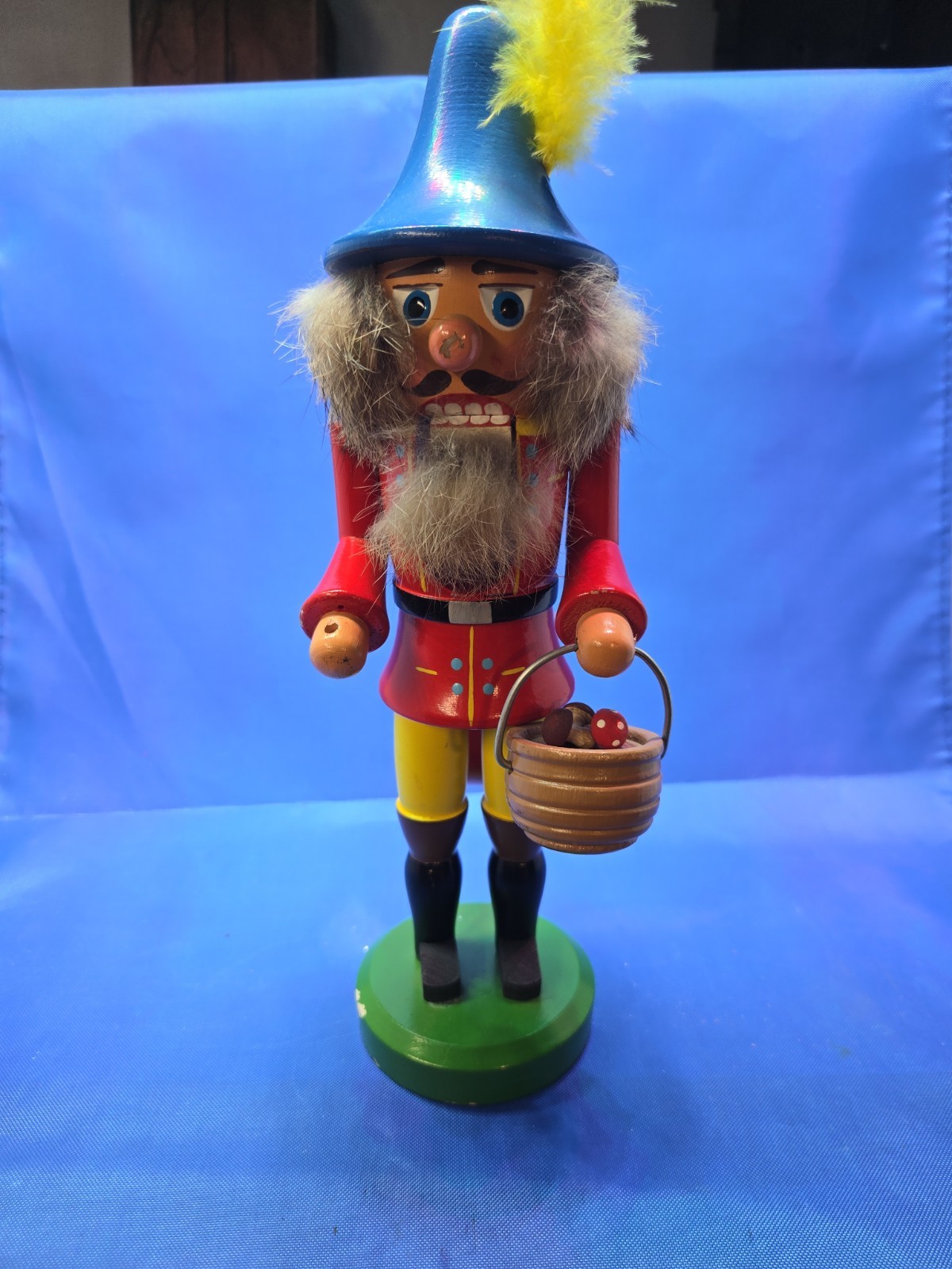 VEB Hodrewa Rothenthal German Democratic Republic Nutcracker. Mushroom VEB Hodrewa Rothenthal German Democratic Republic Nutcracker. Mushroom