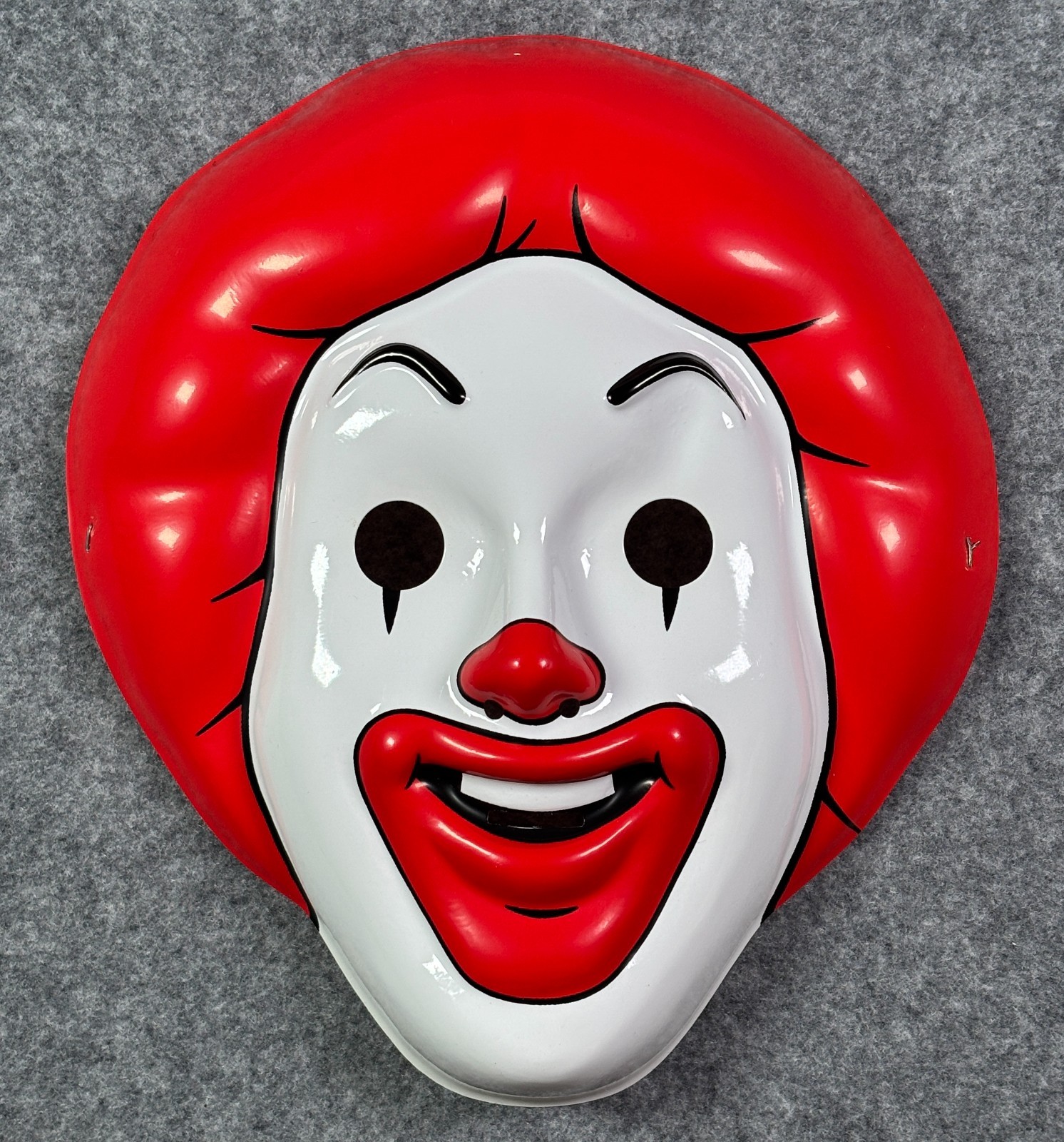 Vintage 1997 McDonald\'s Thin Plastic Ronald McDonald Creepy Clown Mask RARE NOS Vintage 1997 McDonald\'s Thin Plastic Ronald McDonald Creepy Clown Mask RARE NOS