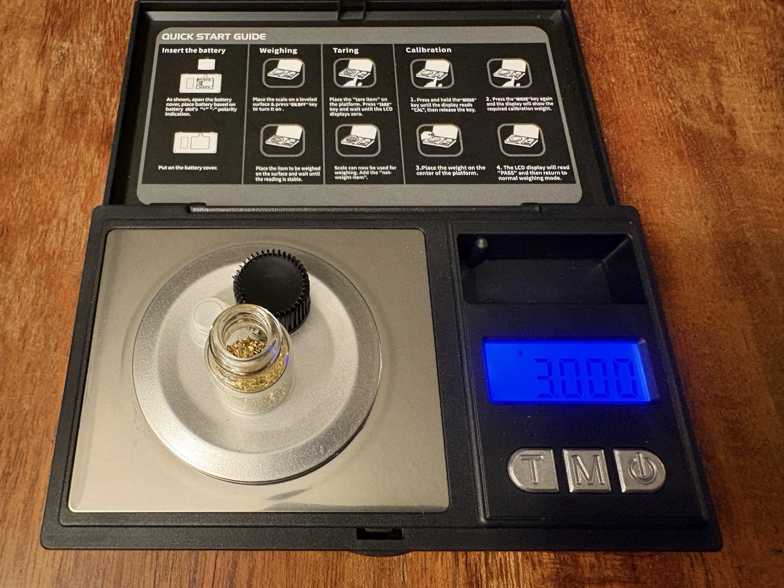 3.000 g Alaska Gold in vial. 3.000 g Alaska Gold in vial.