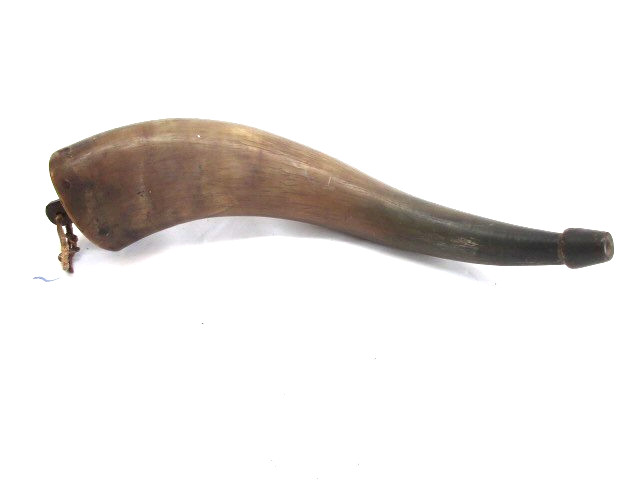 Antique Revolutionary War powder horn, initials B.L. and dated 1775, has a crack Antique Revolutionary War powder horn, initials B.L. and dated 1775, has a crack