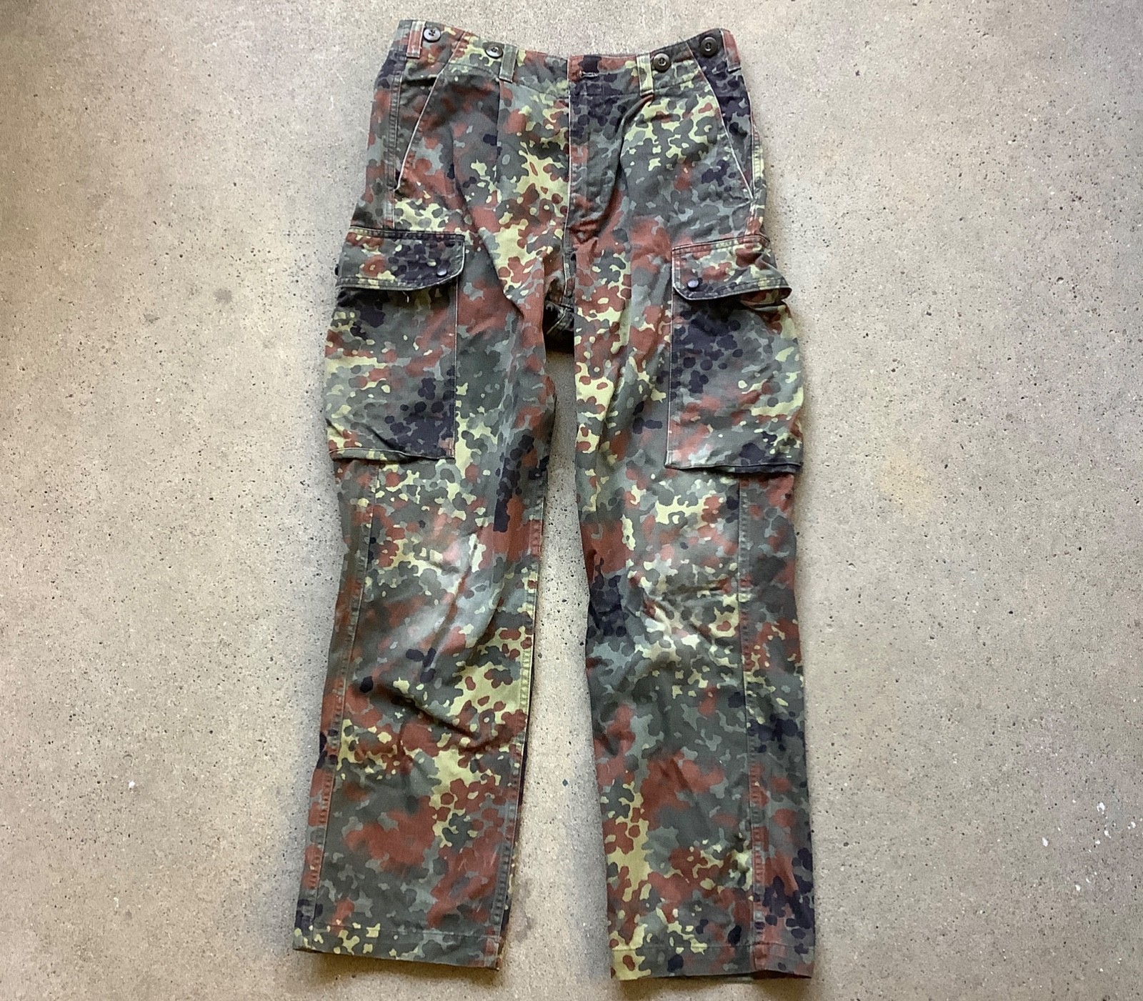 Vtg 90s German Flecktarn Camo Pants Military Camouflage GE SPEKON 31” X 29” Vtg 90s German Flecktarn Camo Pants Military Camouflage GE SPEKON 31” X 29”