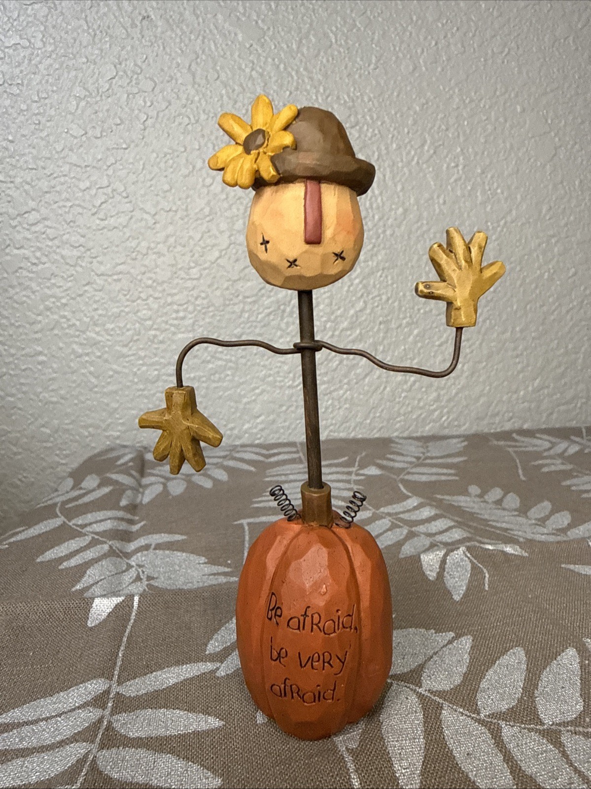 Blossom Bucket B Lloyd ‘06 Scarecrow, Pumpkin “Be Afraid Be Very Afraid” Rare Blossom Bucket B Lloyd ‘06 Scarecrow, Pumpkin “Be Afraid Be Very Afraid” Rare