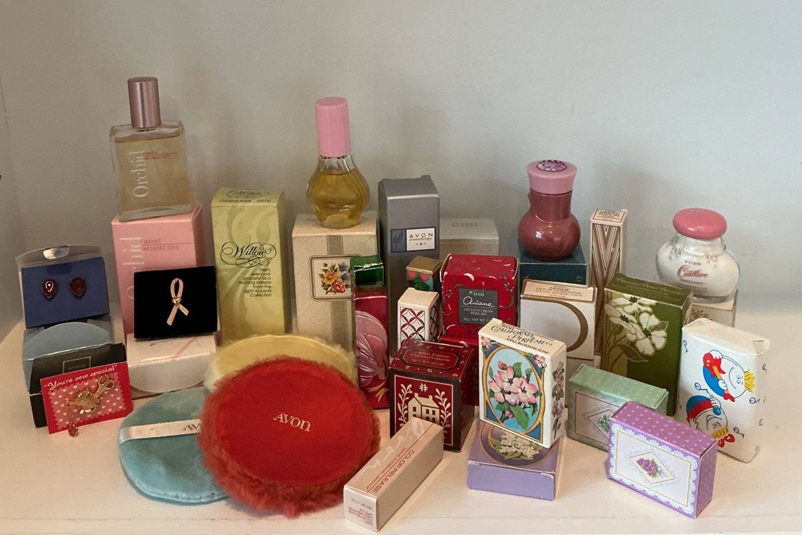 Vintage Avon Mixed Lot Jewelry-Cologne-Sachets-Powder Puffs Mainly New In Boxes Vintage Avon Mixed Lot Jewelry-Cologne-Sachets-Powder Puffs Mainly New In Boxes