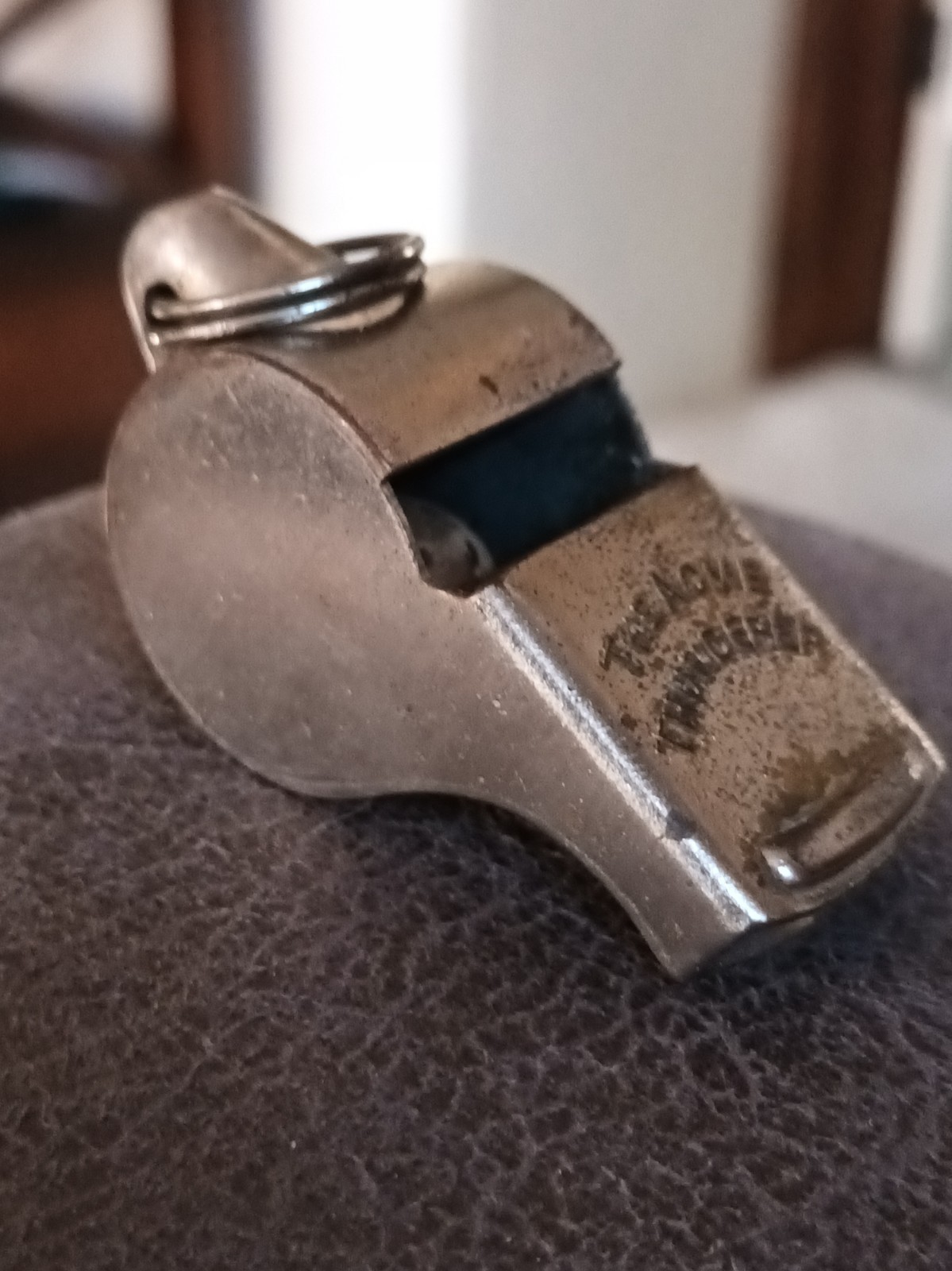 Vintage The Acme Thunderer Whistle Made in England Flat Metal Sporting Whistle Vintage The Acme Thunderer Whistle Made in England Flat Metal Sporting Whistle