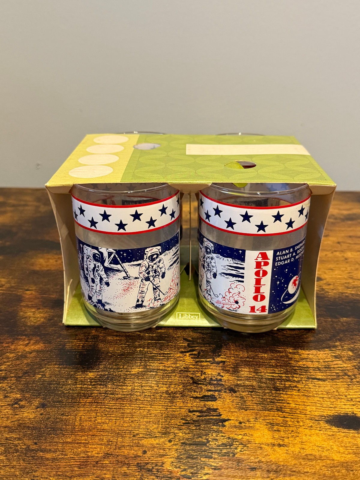 1971 Libbey Glass Apollo 14 Glasses - Set of 4 With Original Carrier - NASA 1971 Libbey Glass Apollo 14 Glasses - Set of 4 With Original Carrier - NASA