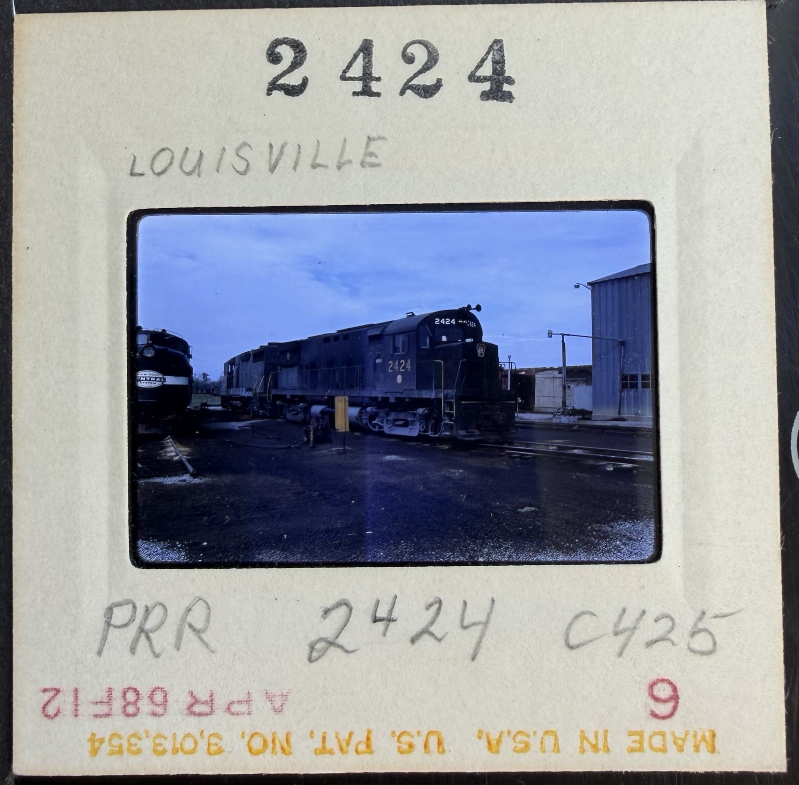1968 35mm Train/Railroad Slide 2424, Pennsylvania RR, Louisville, Kentucky 1968 35mm Train/Railroad Slide 2424, Pennsylvania RR, Louisville, Kentucky