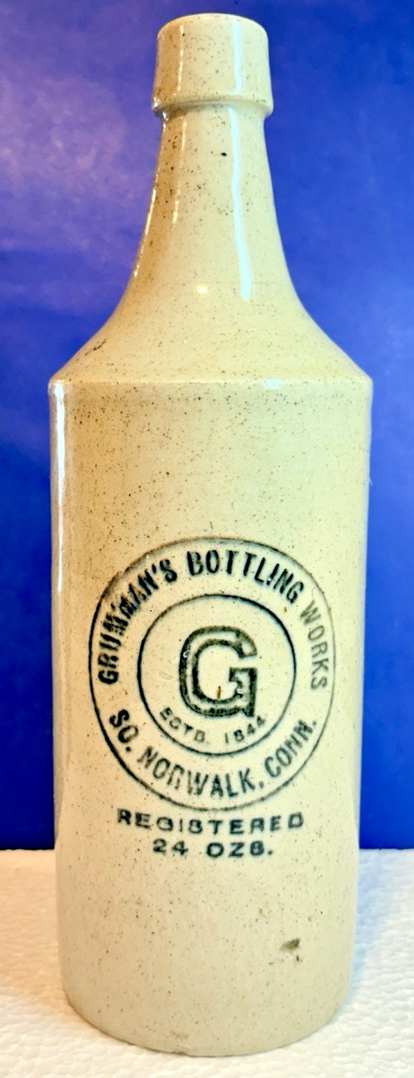 Antique Grumman's Bottling Works So Norwalk CT Stoneware Soda Ginger Beer Bottle