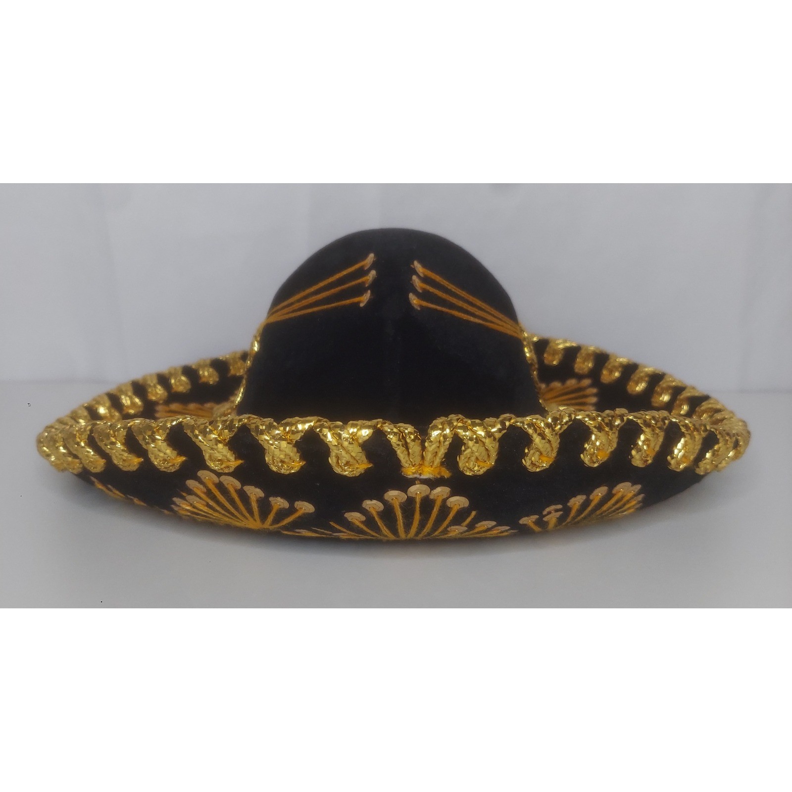 Salazar Yepez Vintage Mexican SombreroGold Black Velvet Charro Mariachi Hat Salazar Yepez Vintage Mexican SombreroGold Black Velvet Charro Mariachi Hat