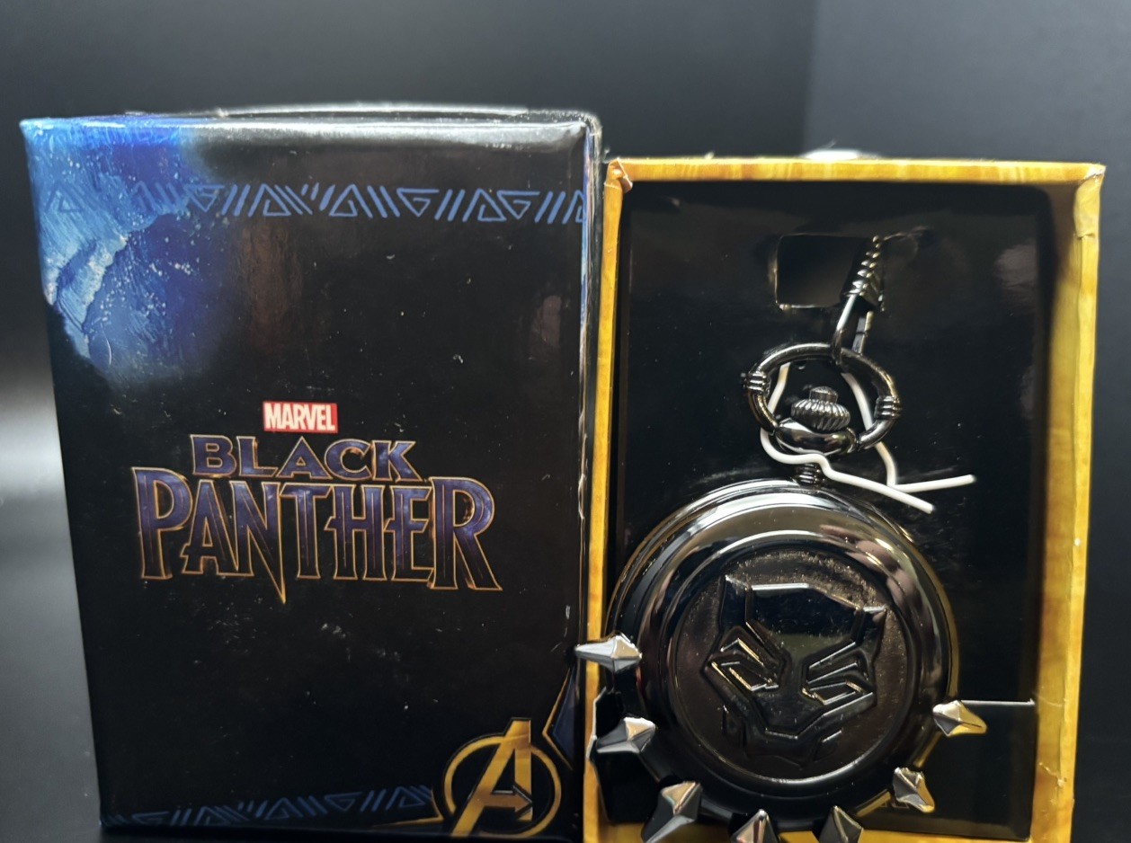 Marvel Black Panther Full Hunter Pocket Watch Quartz Black Dial Steel Chain Box Marvel Black Panther Full Hunter Pocket Watch Quartz Black Dial Steel Chain Box
