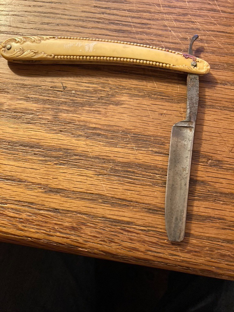 Lewis Stenger Barbers Supply Co Portland OR Vanadium Straight Razor Fancy Scales Lewis Stenger Barbers Supply Co Portland OR Vanadium Straight Razor Fancy Scales