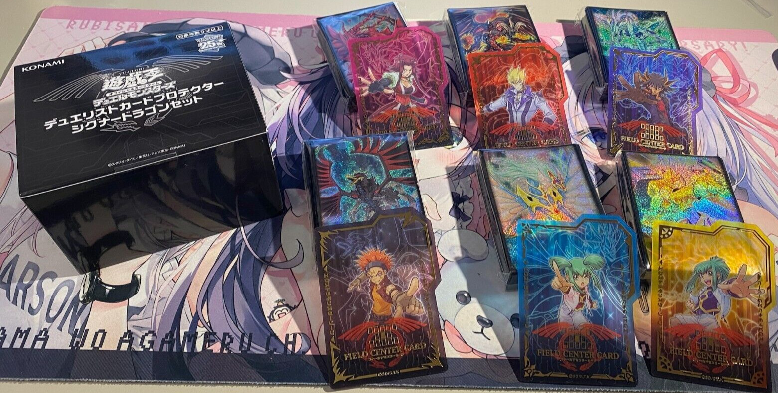 YuGiOh 5D’s Signer Dragon Card Sleeve protector 70x6 PCS + Field Center Card x6 YuGiOh 5D’s Signer Dragon Card Sleeve protector 70x6 PCS + Field Center Card x6
