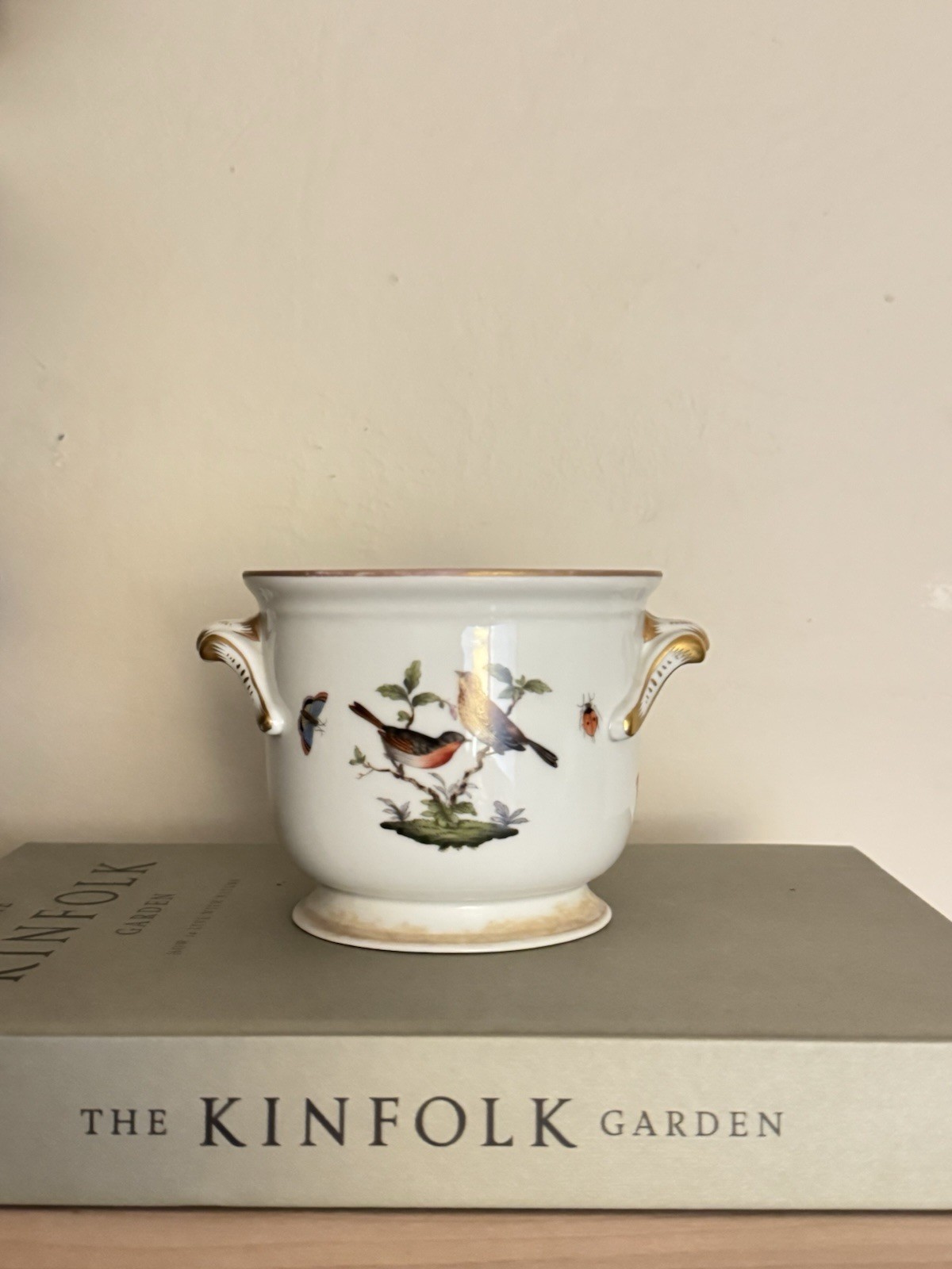 A Herend Rothschild Small Planter Pot Bird Motif Hand Painted A Herend Rothschild Small Planter Pot Bird Motif Hand Painted