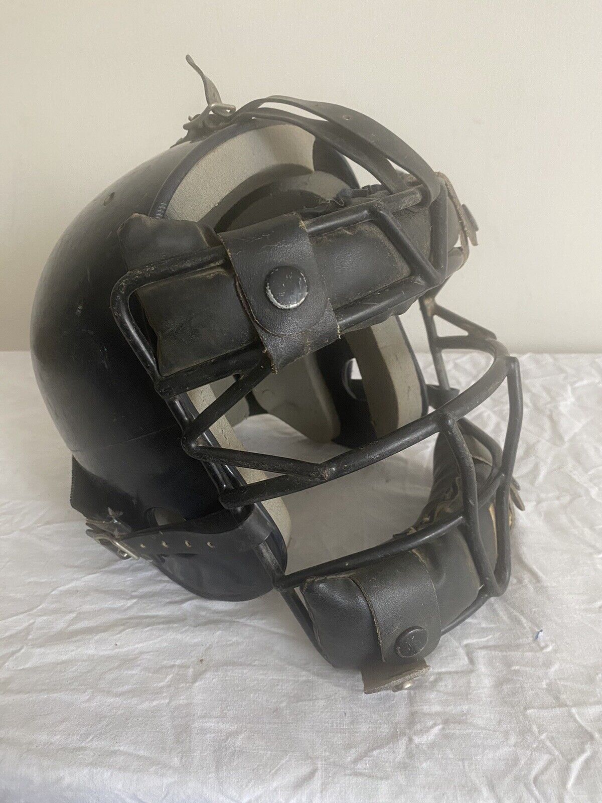 Vintage Hutch Catchers Mask Spitter On Rawlings Helmet 6 7/8-7