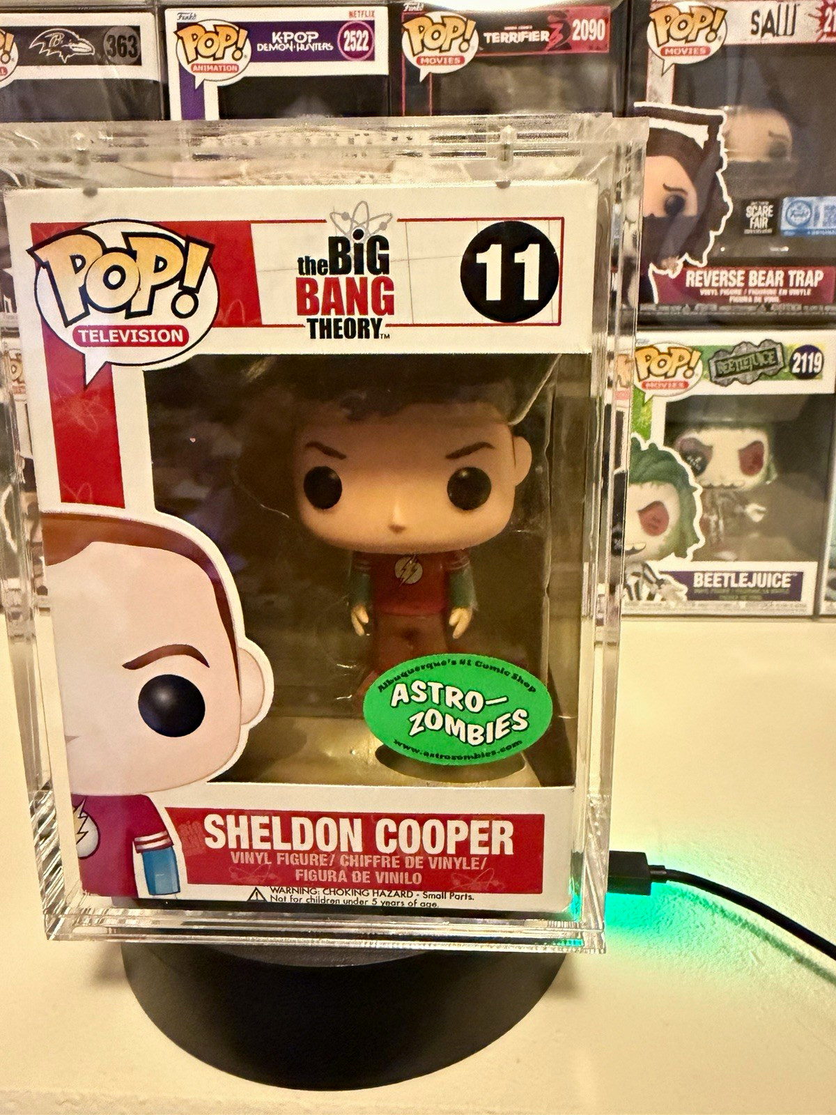 Funko Pop Television The Big Bang Theory Sheldon Cooper #11 w/ Protector Funko Pop Television The Big Bang Theory Sheldon Cooper #11 w/ Protector