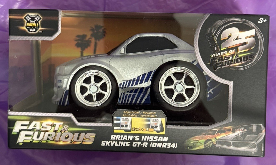 Jada Toys Diecast Small Blocks Fast & Furious Brians Nissan Skyline GT-R BNR34