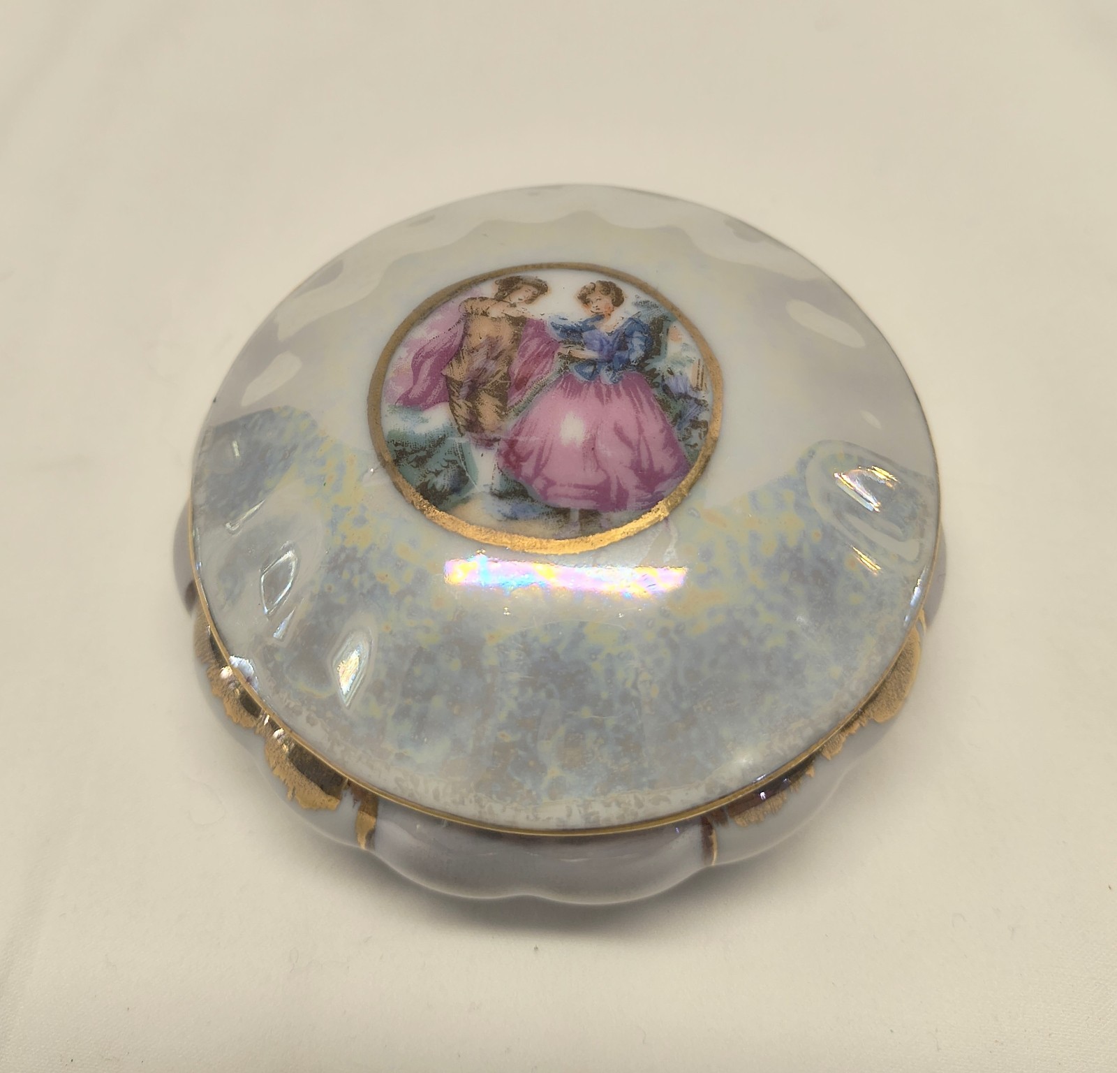 Vintage Japan Porcelain Trinket Dish Iridescent Lusterware Courting Couple Vintage Japan Porcelain Trinket Dish Iridescent Lusterware Courting Couple