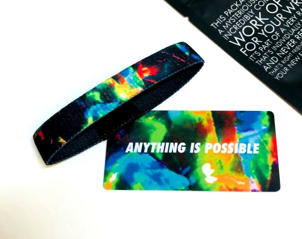 ZOX **ANYTHING IS POSSIBLE** Silver Single med mystery pack Wristband w/Card