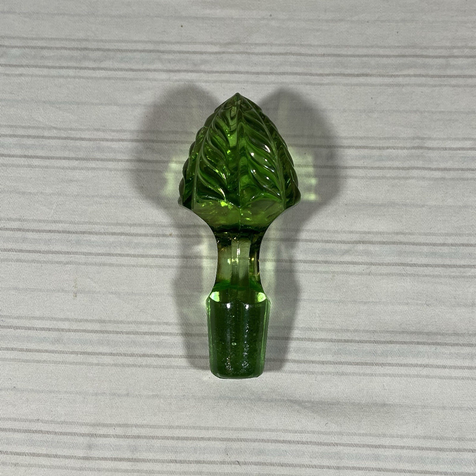 Vintage Uranium Glass Decanter Bottle Cruet Stopper Glows Green Vintage Uranium Glass Decanter Bottle Cruet Stopper Glows Green