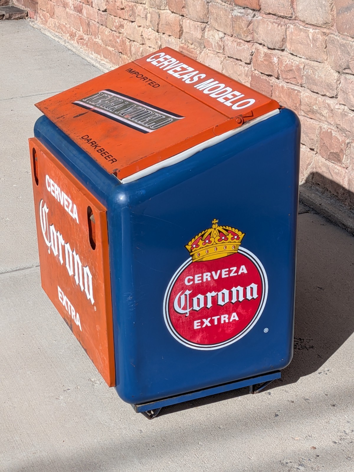 Rare 1950's Vintage Corona Beer Ice Chest Garage Party Cooler Cervezas $475 Rare 1950's Vintage Corona Beer Ice Chest Garage Party Cooler Cervezas $475