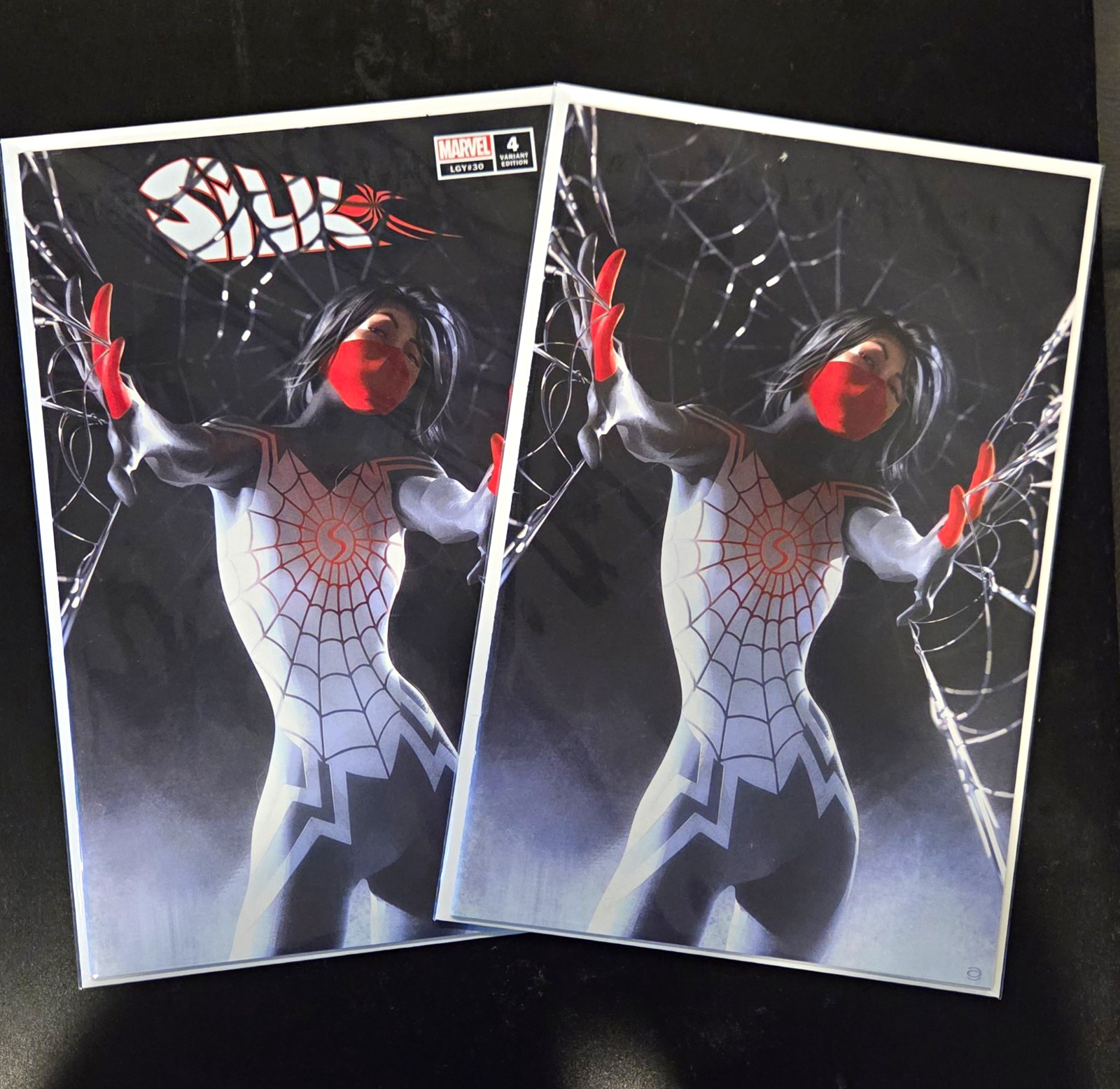 Marvel Silk #4 Trade And Virgin Variant Cover Comic Books Lot Of 2 Marvel Silk #4 Trade And Virgin Variant Cover Comic Books Lot Of 2