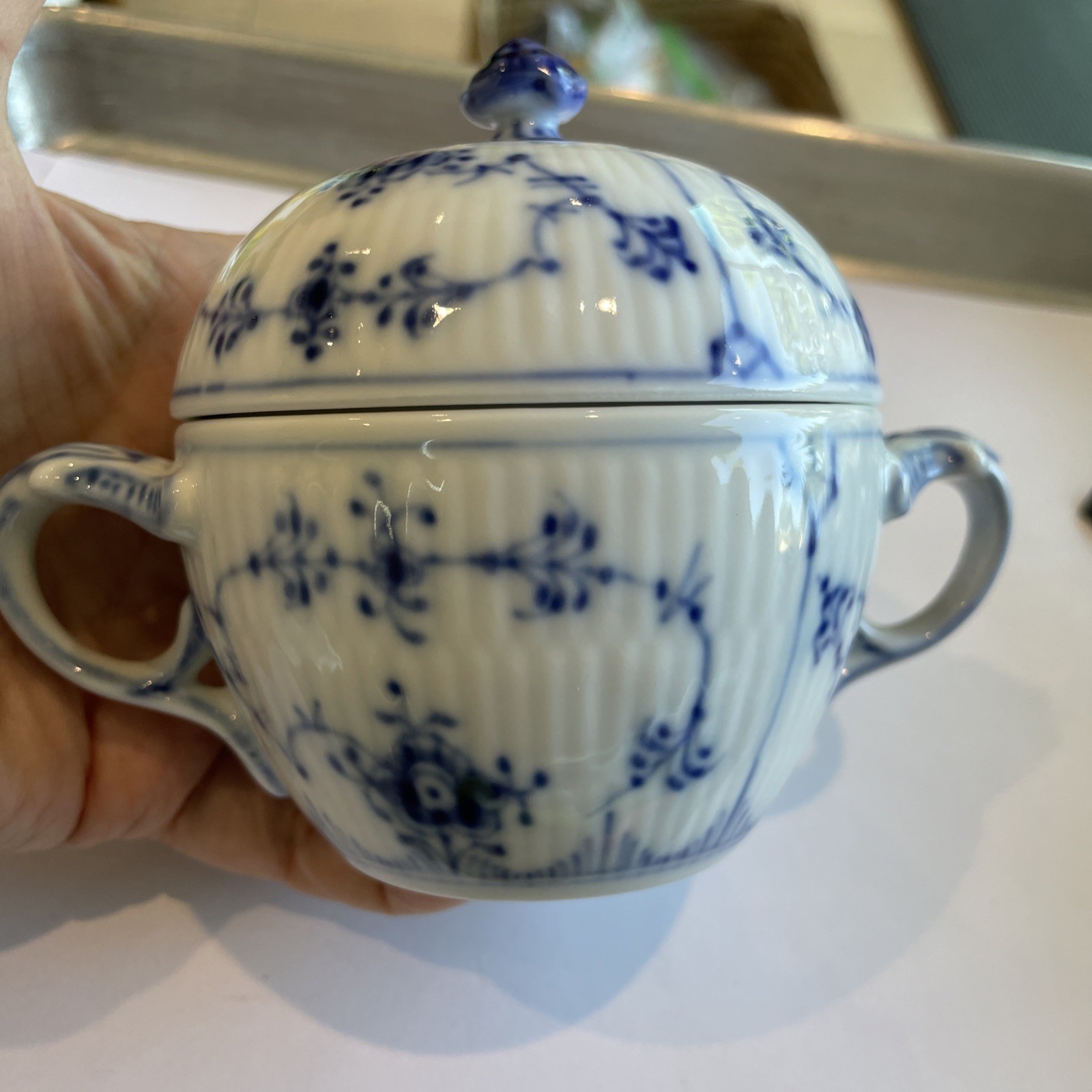 Vintage 1949 Royal Copenhagen Blue Fluted Covered Sugar Vintage 1949 Royal Copenhagen Blue Fluted Covered Sugar