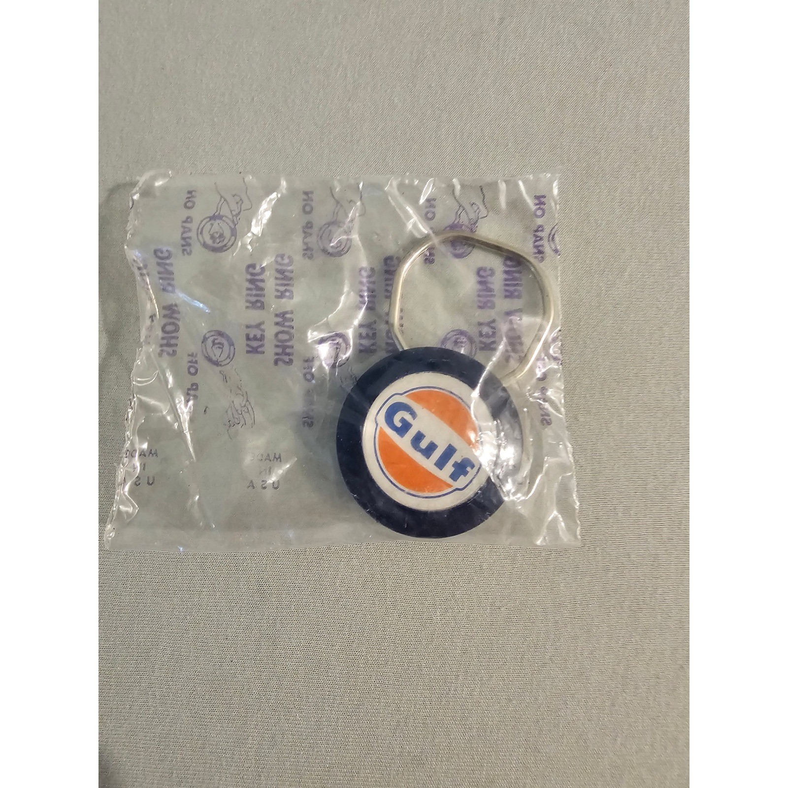 Gulf OS Blue plastic Key Ring Vintage Moore's Gulf Advertising Gulf OS Blue plastic Key Ring Vintage Moore's Gulf Advertising