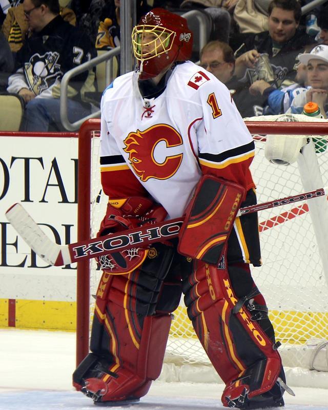 JONAS HILLER Calgary Flames 8X10 PHOTO PICTURE 22050704415