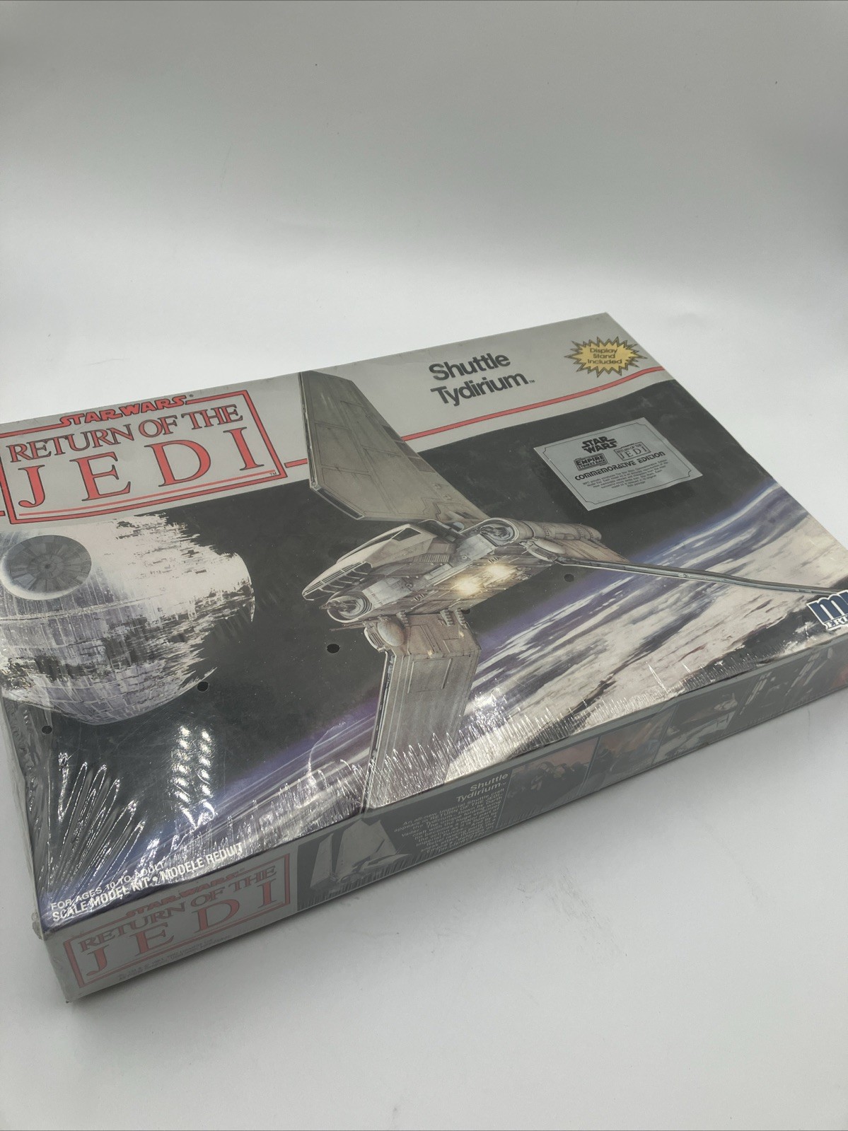VTG 1992 MPC ERTL Star Wars Return Of The Jedi Shuttle Tydirium #8733 Model Kit VTG 1992 MPC ERTL Star Wars Return Of The Jedi Shuttle Tydirium #8733 Model Kit