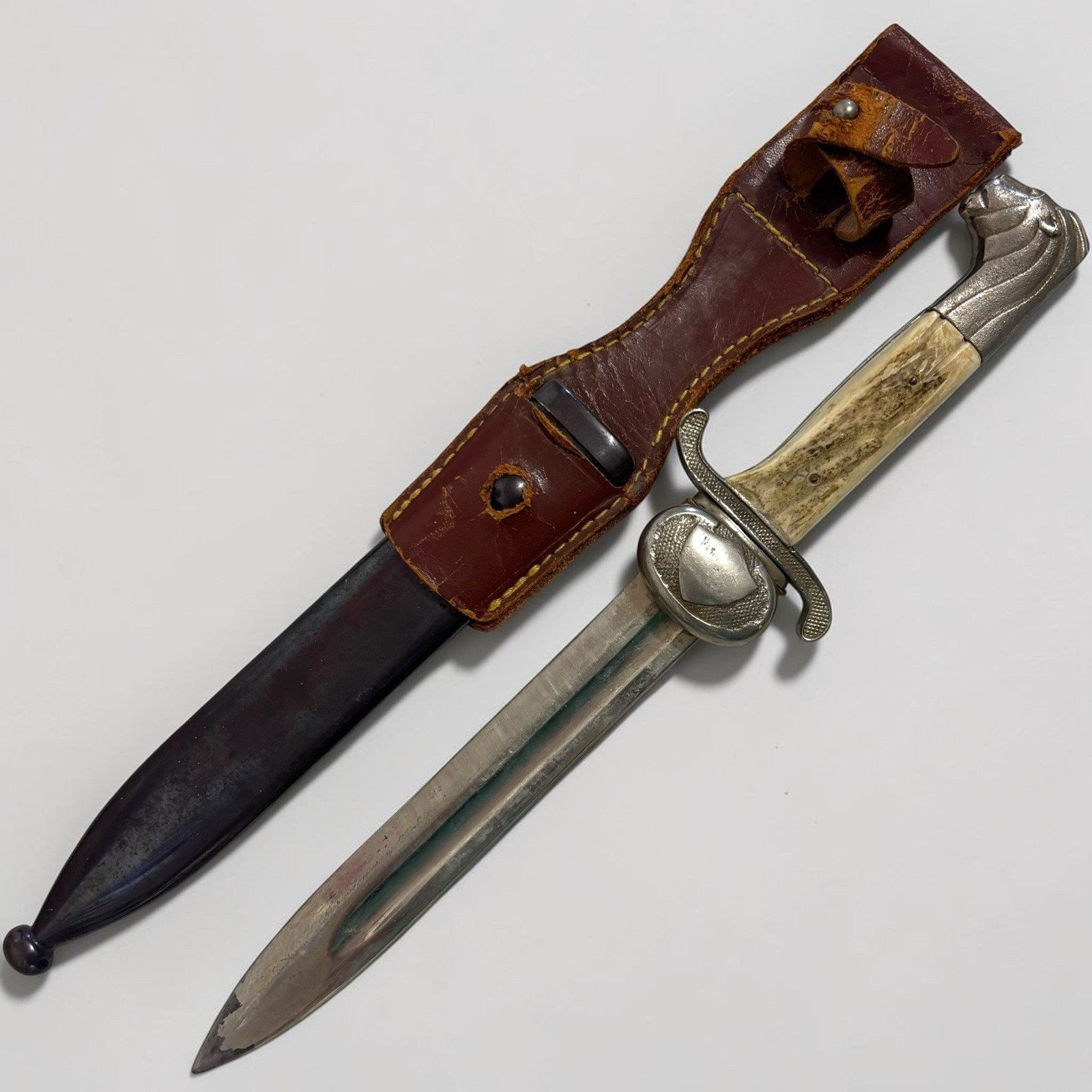 Vintage Swedish F.M. Mattsson Mora Lions Head Dagger Dress Knife Horn Handle Vintage Swedish F.M. Mattsson Mora Lions Head Dagger Dress Knife Horn Handle