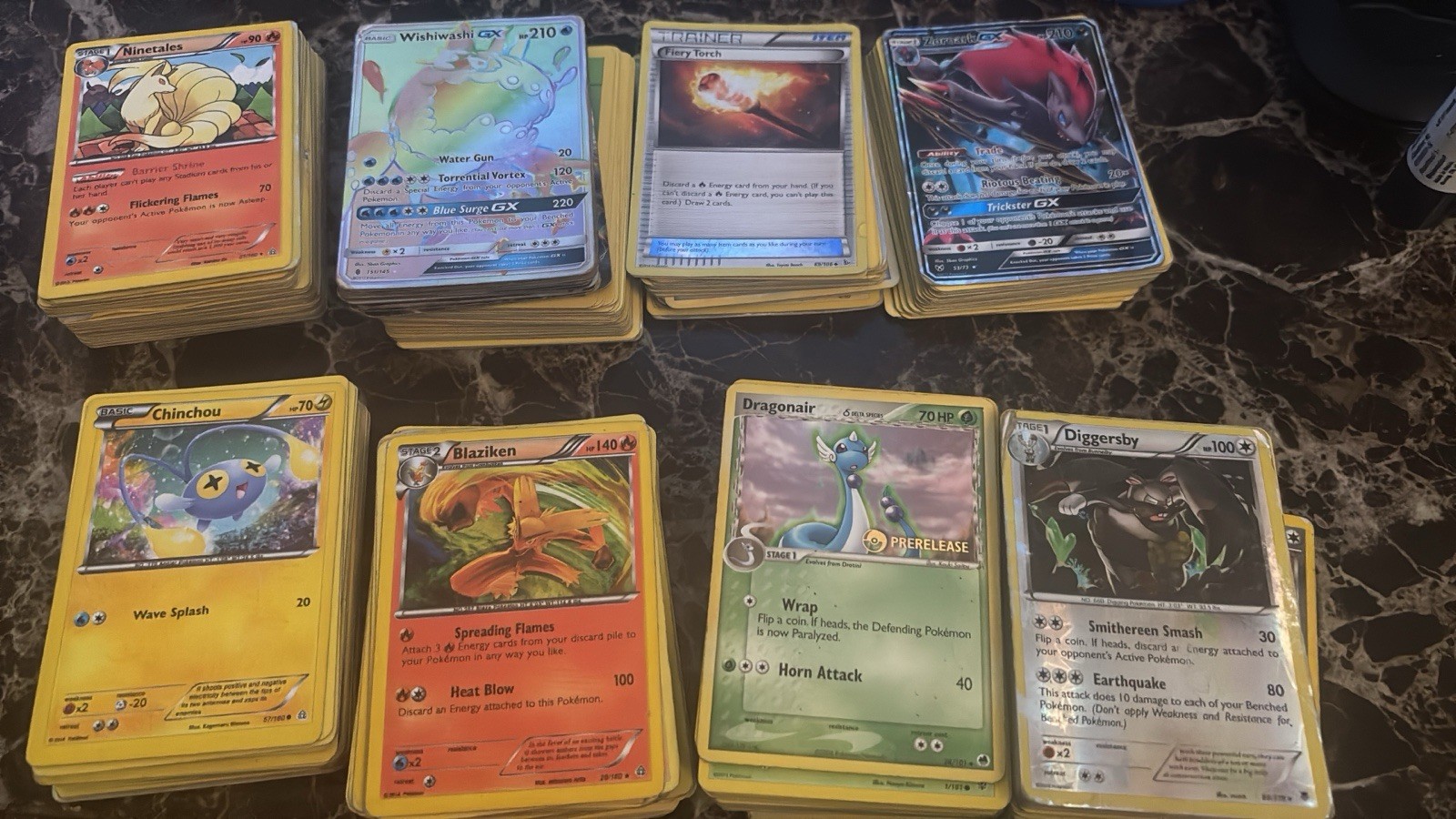 410 Pokèmon Trading Cards 410 Pokèmon Trading Cards