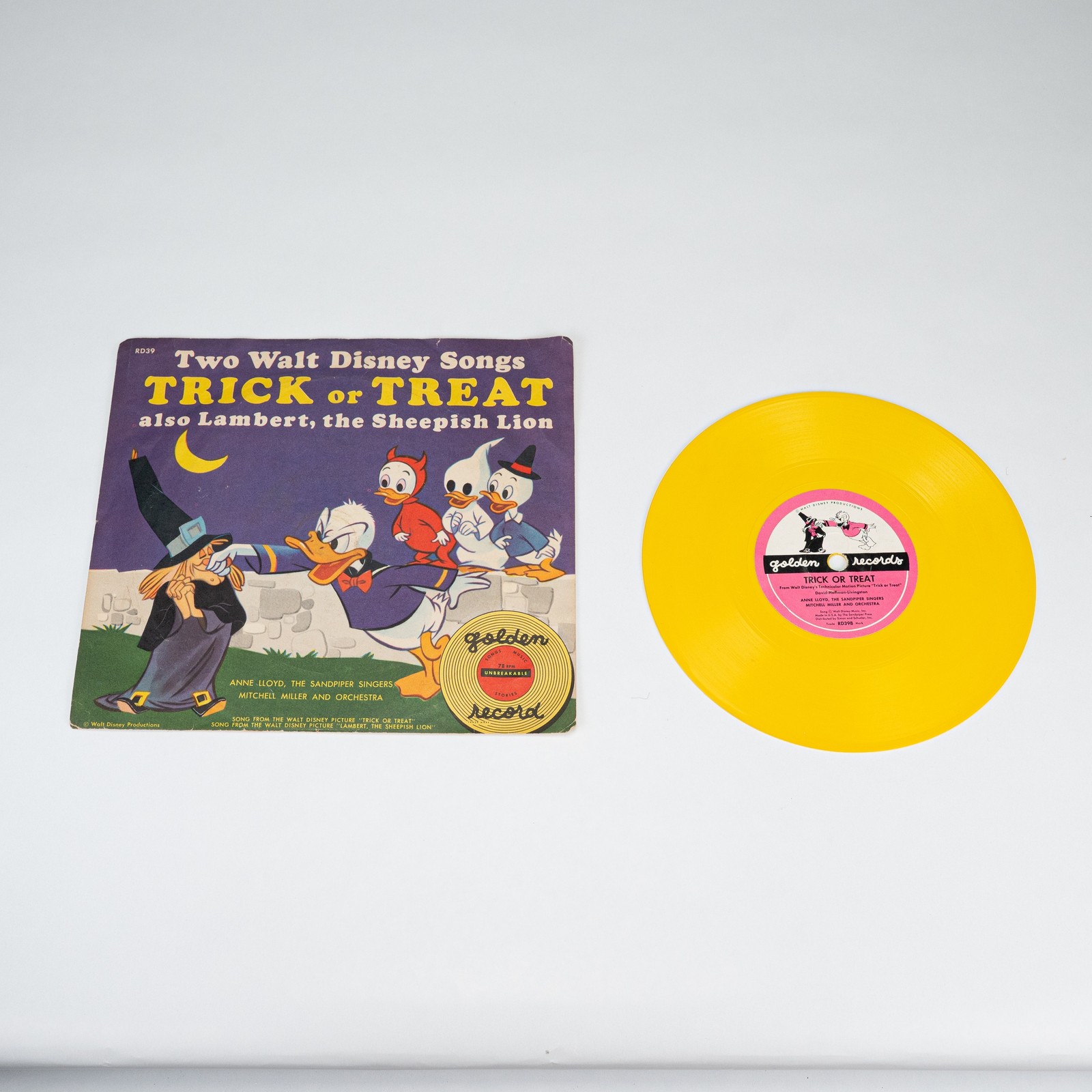 Vtg 1951 Walt Disney Golden Records Trick or Treat Lambert Sheepish Lion 78 RPM