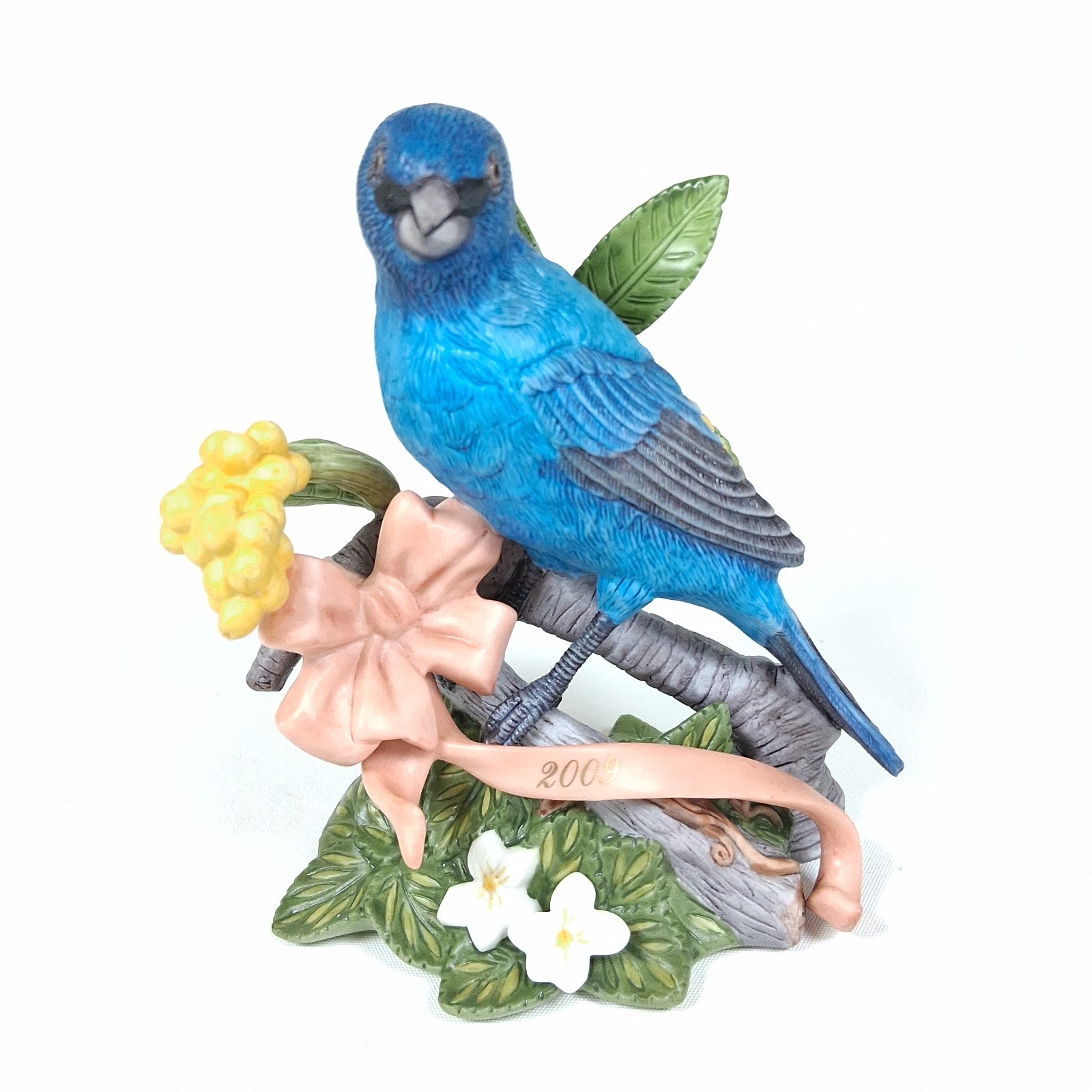Lenox 2009 Indigo Bunting Limited Edition Porcelain Bird Figurine Collectible Lenox 2009 Indigo Bunting Limited Edition Porcelain Bird Figurine Collectible