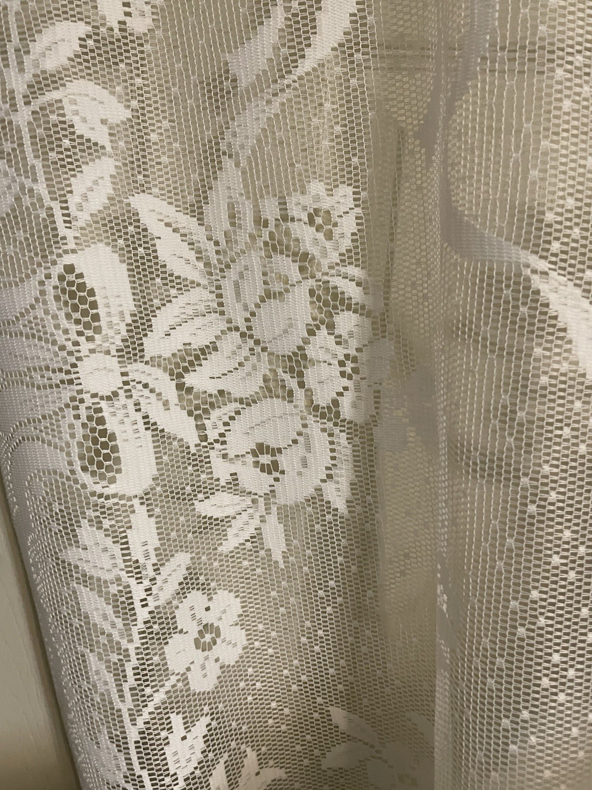Vtg JC Penney Lace Curtain Panels (2) White Polyester 60x84 Floral Scalloped Vtg JC Penney Lace Curtain Panels (2) White Polyester 60x84 Floral Scalloped