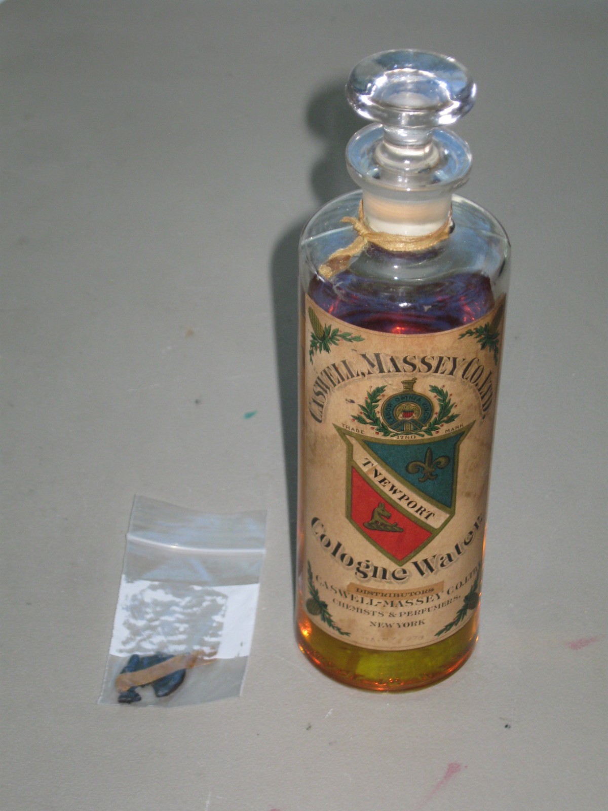 Antique/Vintage Caswell-Massey Newport Cologne Water Bottle Sealed 3/4 Full - 9 Antique/Vintage Caswell-Massey Newport Cologne Water Bottle Sealed 3/4 Full - 9