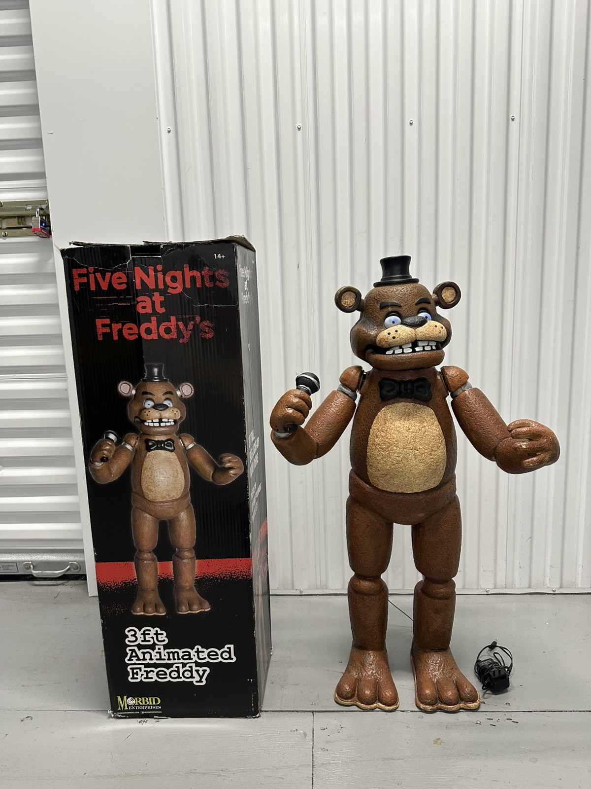 Freddy Fazbear 3 Ft Animatronic FNAF 2017 Morbid Enterprise - Rare - READ Freddy Fazbear 3 Ft Animatronic FNAF 2017 Morbid Enterprise - Rare - READ