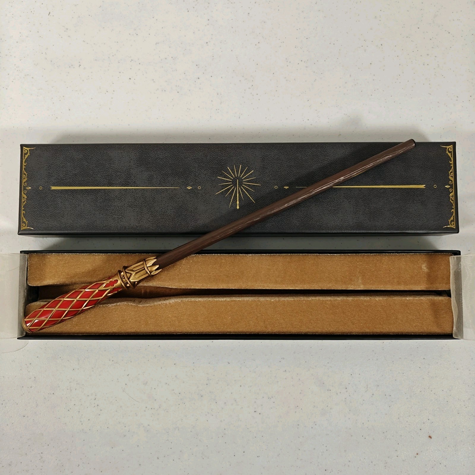 Harry Potter 2nd Gen Interactive Wand Universal Studios Brown/Red NEW Surplus