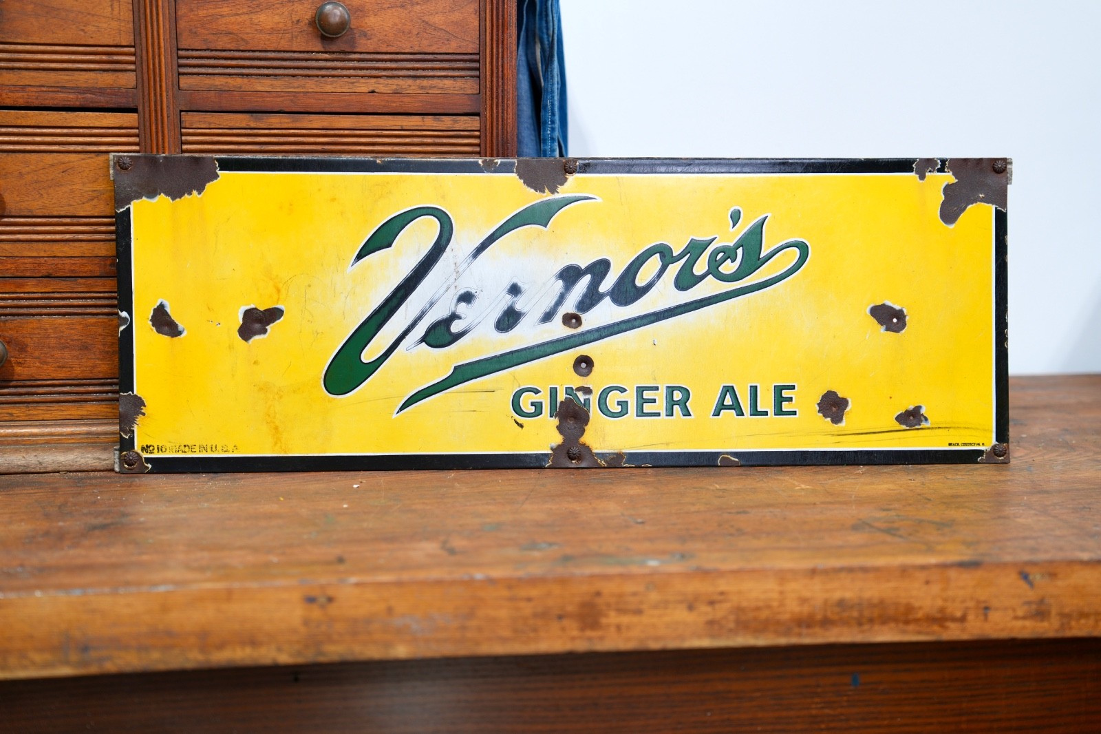 VINTAGE VERNORS GINGER ALE PORCELAIN SODA SIGN OLD BEVERAGE COLA DRINK 29 VINTAGE VERNORS GINGER ALE PORCELAIN SODA SIGN OLD BEVERAGE COLA DRINK 29