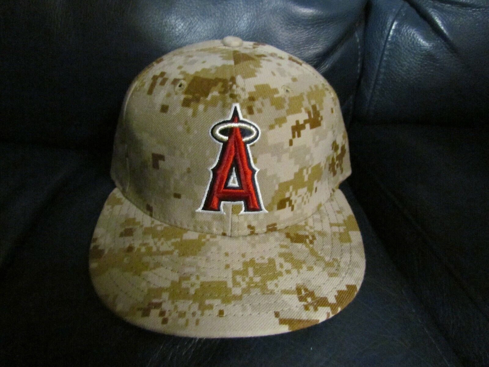 2013 Alberto Callaspo Game Used Baseball Hat MLB Certified 