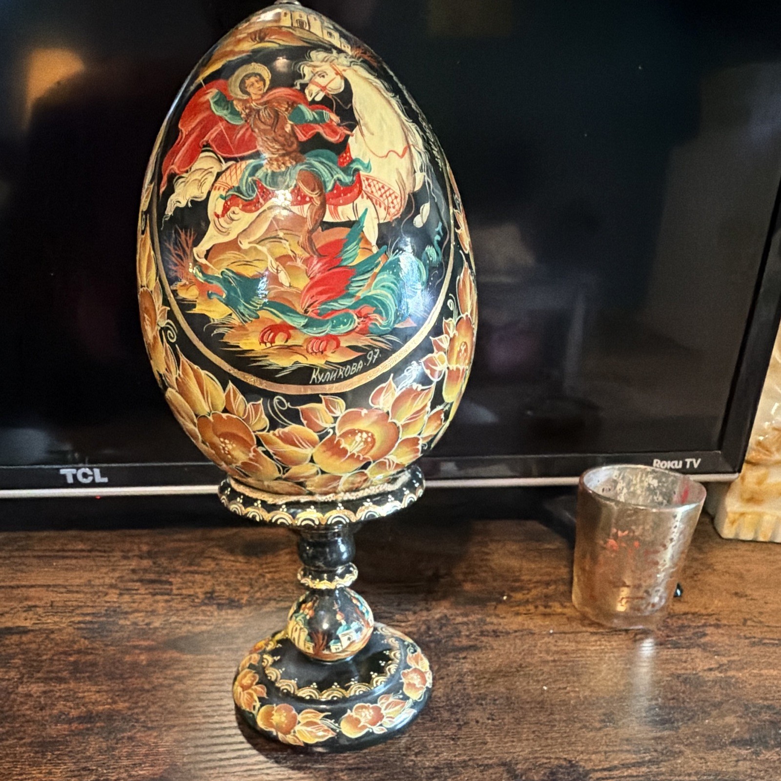 Russian Handpainted Lacquered Wooden Egg/ Moscow 850 Anniversary Antique/Vintage Russian Handpainted Lacquered Wooden Egg/ Moscow 850 Anniversary Antique/Vintage