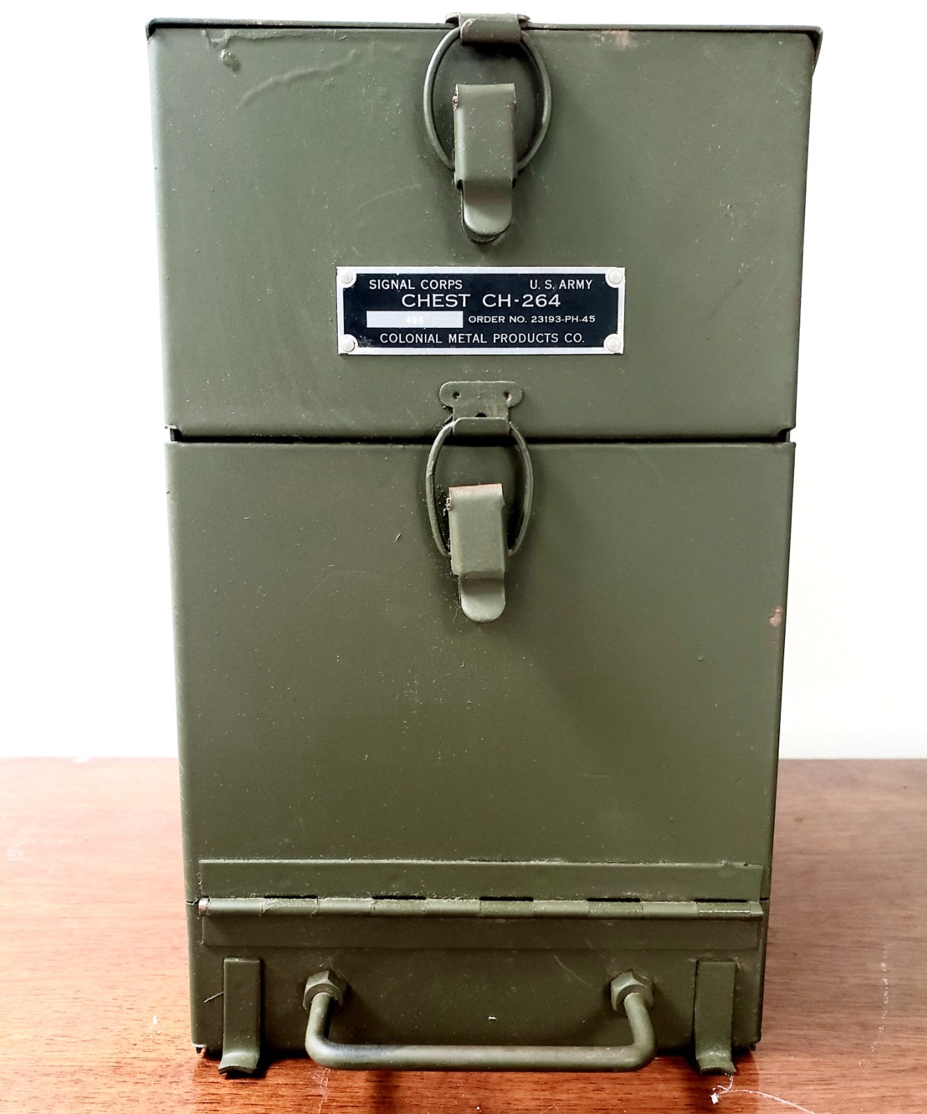 U.S. Army Signal Corps CH-264 Radio Spare Parts CHEST - WW2 - NEW OLD STOCK U.S. Army Signal Corps CH-264 Radio Spare Parts CHEST - WW2 - NEW OLD STOCK