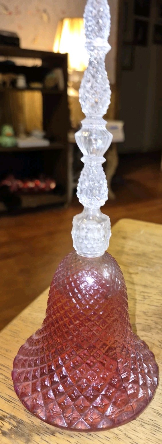 Vintage Collectible Avon Rosepoint Bell Charisma Cologne Bottle FULL 1977 Perf Vintage Collectible Avon Rosepoint Bell Charisma Cologne Bottle FULL 1977 Perf