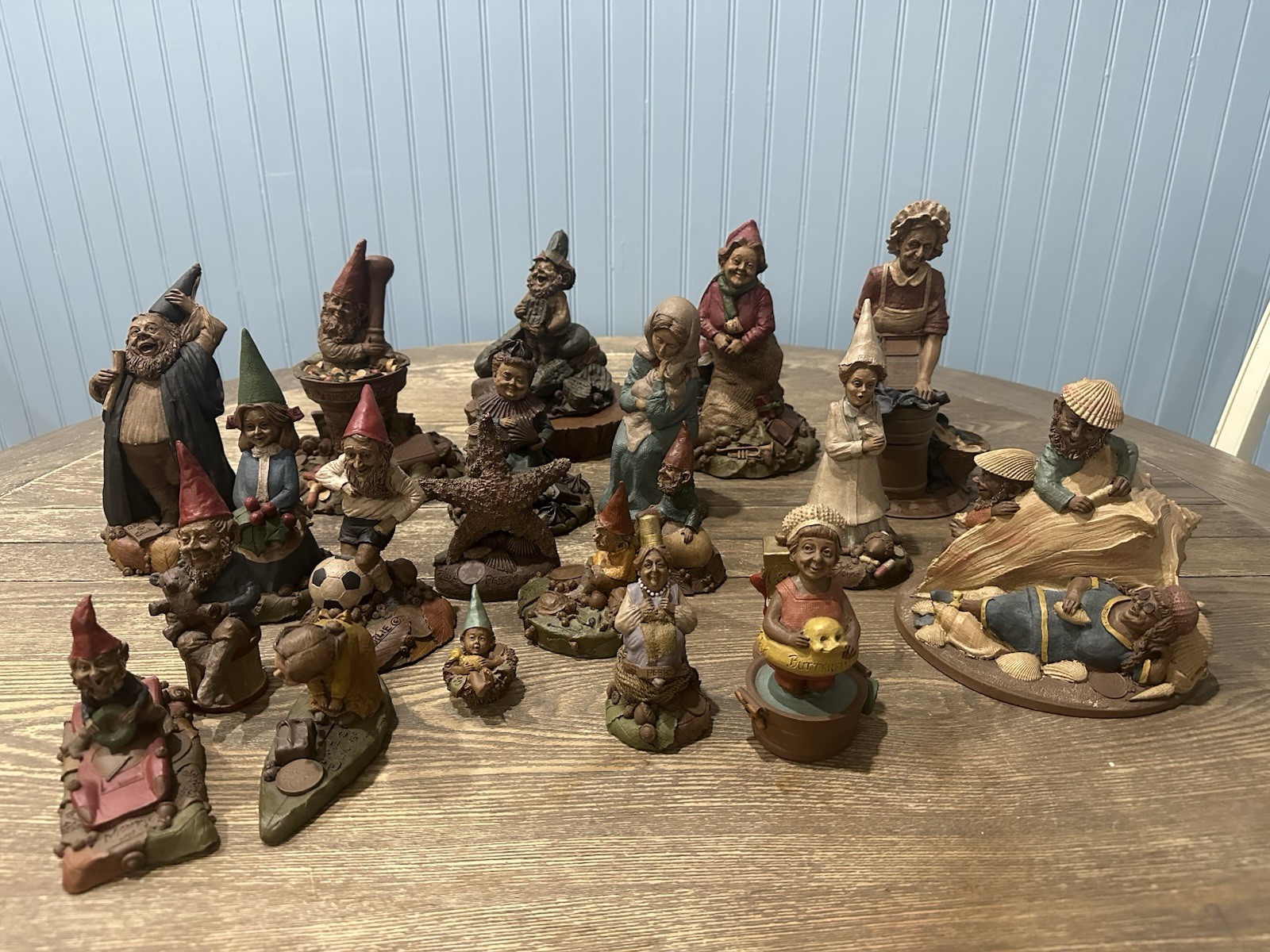 22 Tom Clark Gnomes One Stump 22 Tom Clark Gnomes One Stump