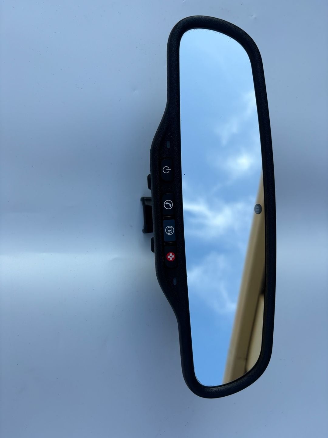 2011 Chevrolet impala Rear View Mirror with OnStar and Map Lights 2011 Chevrolet impala Rear View Mirror with OnStar and Map Lights