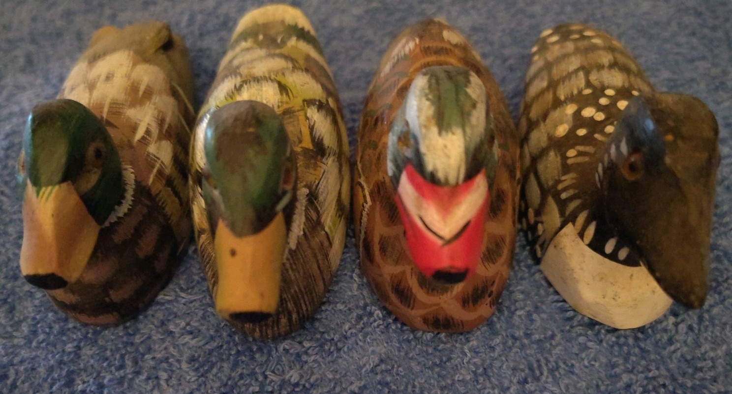 Four Miniature Hand Carved, Painted Ducks Collectible Decor 3 Four Miniature Hand Carved, Painted Ducks Collectible Decor 3