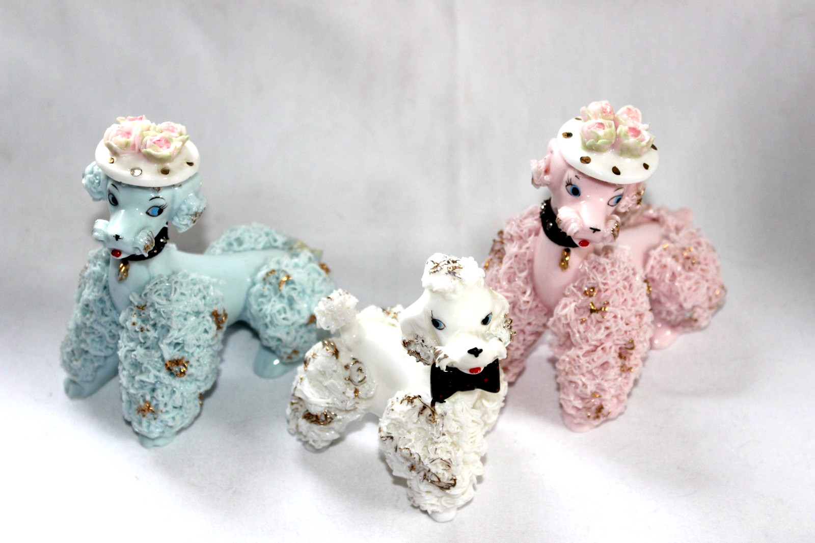 3 Vintage 1950s Vintage Light Blue Pink White Spaghetti Poodle Figurine set 3 Vintage 1950s Vintage Light Blue Pink White Spaghetti Poodle Figurine set