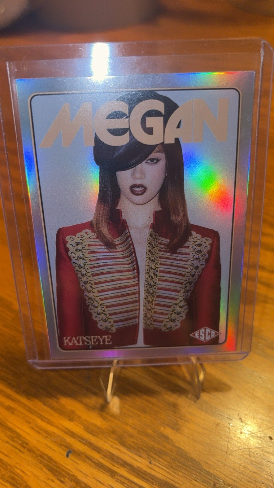 2026 ESCO KATSEYE WILD Megan Holofoil /40 #005/040 Rare Model Trading Card Low #