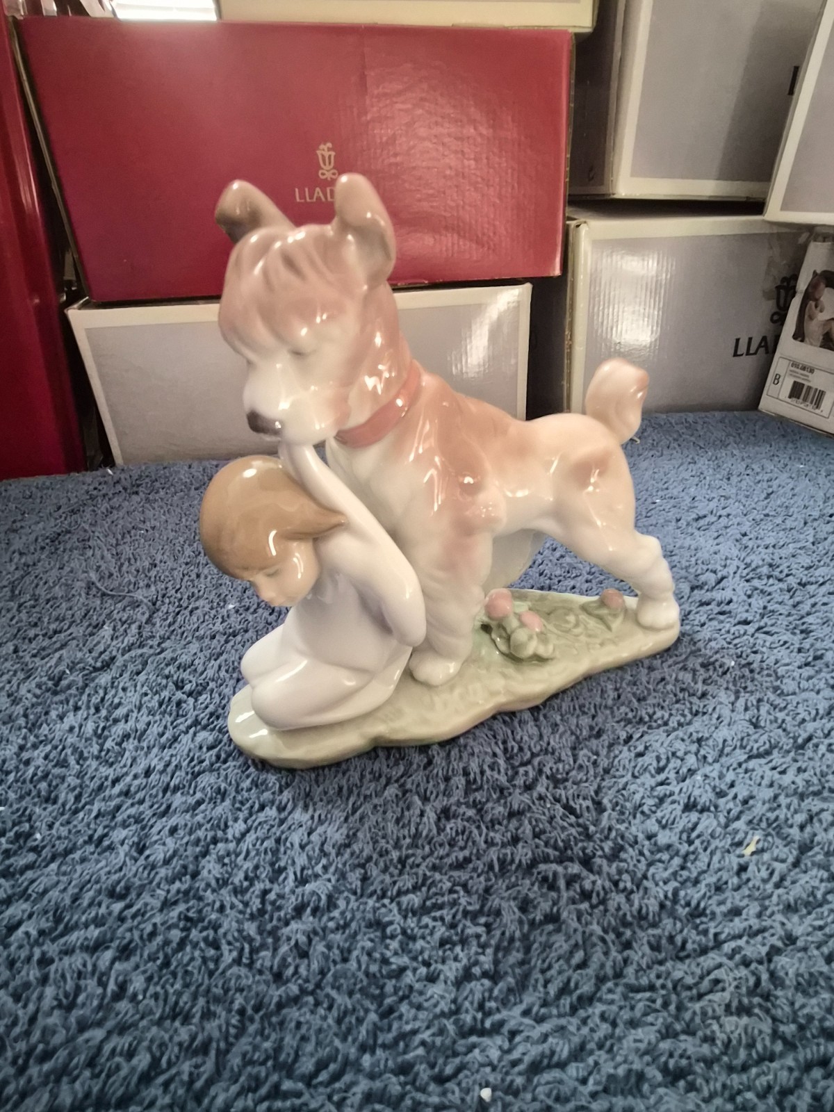 LLADRO 1998 SPECIAL EVENT SCULPTURE, SAFE AND SOUND, 06556 NEW IN BOX LLADRO 1998 SPECIAL EVENT SCULPTURE, SAFE AND SOUND, 06556 NEW IN BOX