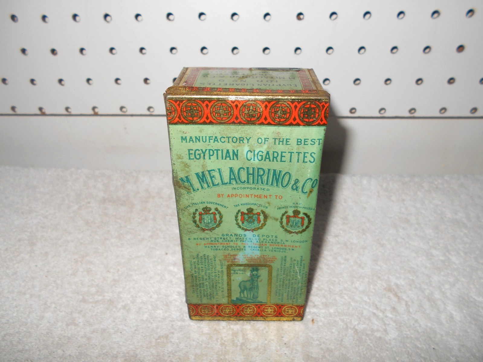 MELACHRINO & CO. OF EGYPT VTG 1920\'S EGYPTIAN CIGARETTES METAL TIN MELACHRINO & CO. OF EGYPT VTG 1920\'S EGYPTIAN CIGARETTES METAL TIN