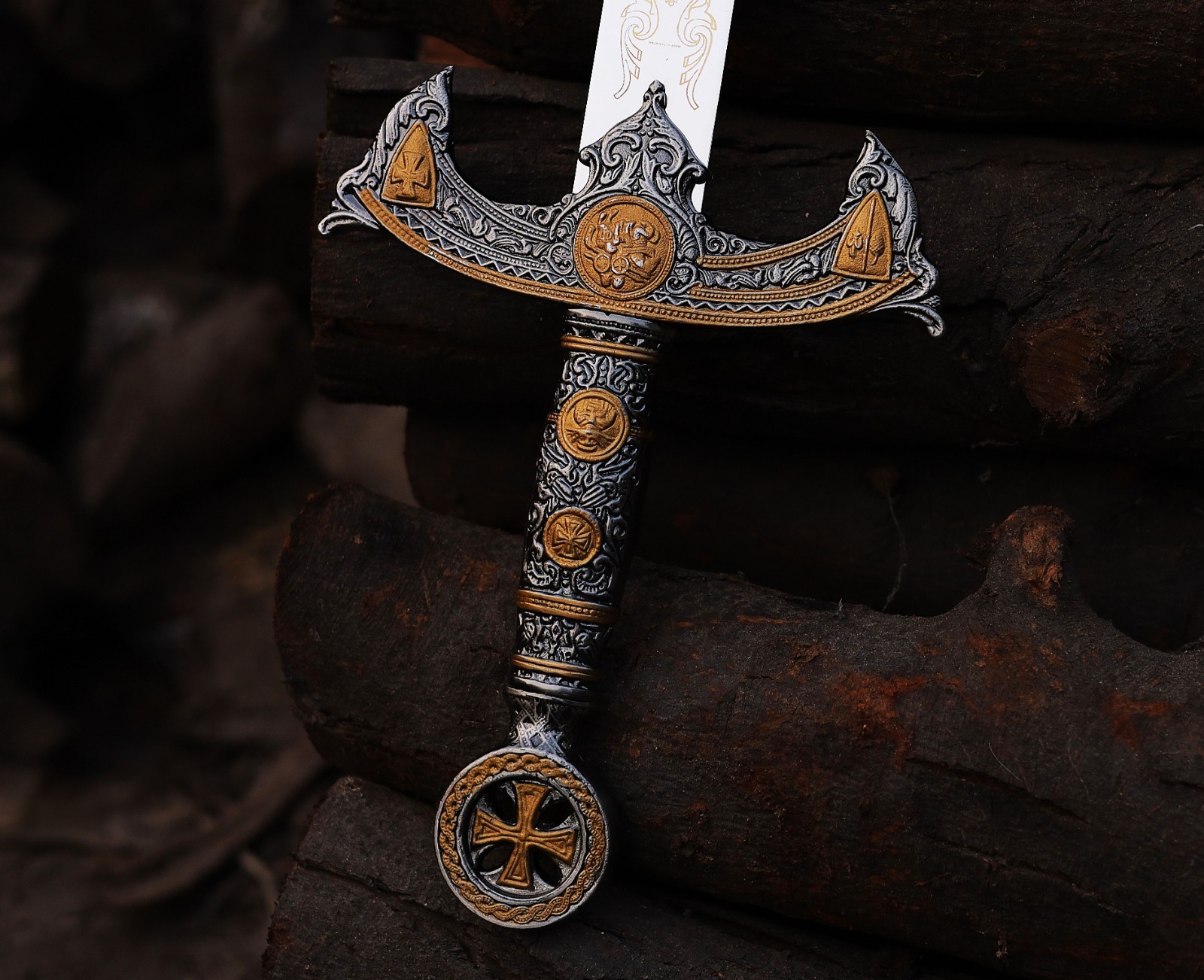 Handmade Templar Knights Sacred Holy Longsword Ornate Full Length Steel Sword